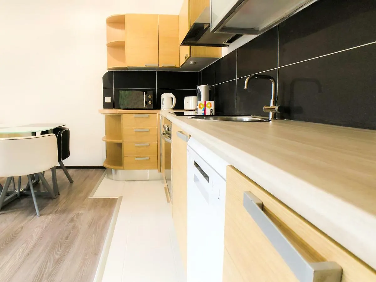 Apartment Lara Vienna 0*,